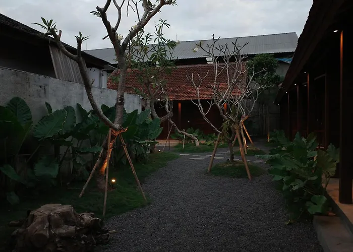 Hotel The Riang *